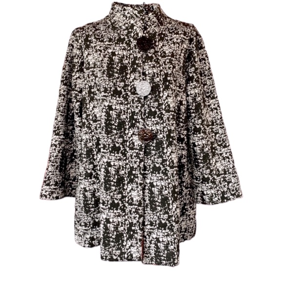 JM Collection Mottles Black and White Lightweight Coat 3 large buttons - Picture 2 of 10